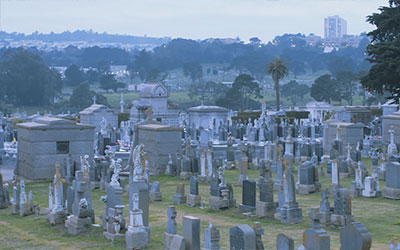 世界“最寂静”的城市，居住着一千多人，墓地数量是人口的近千倍